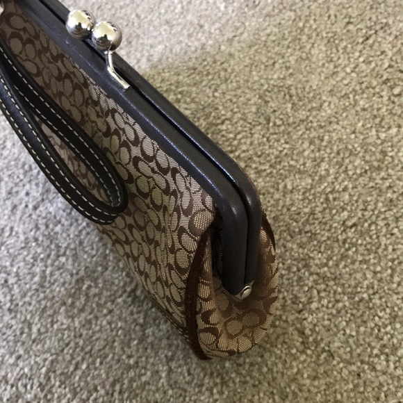 Coach Wristlet - Picture 4 of 4